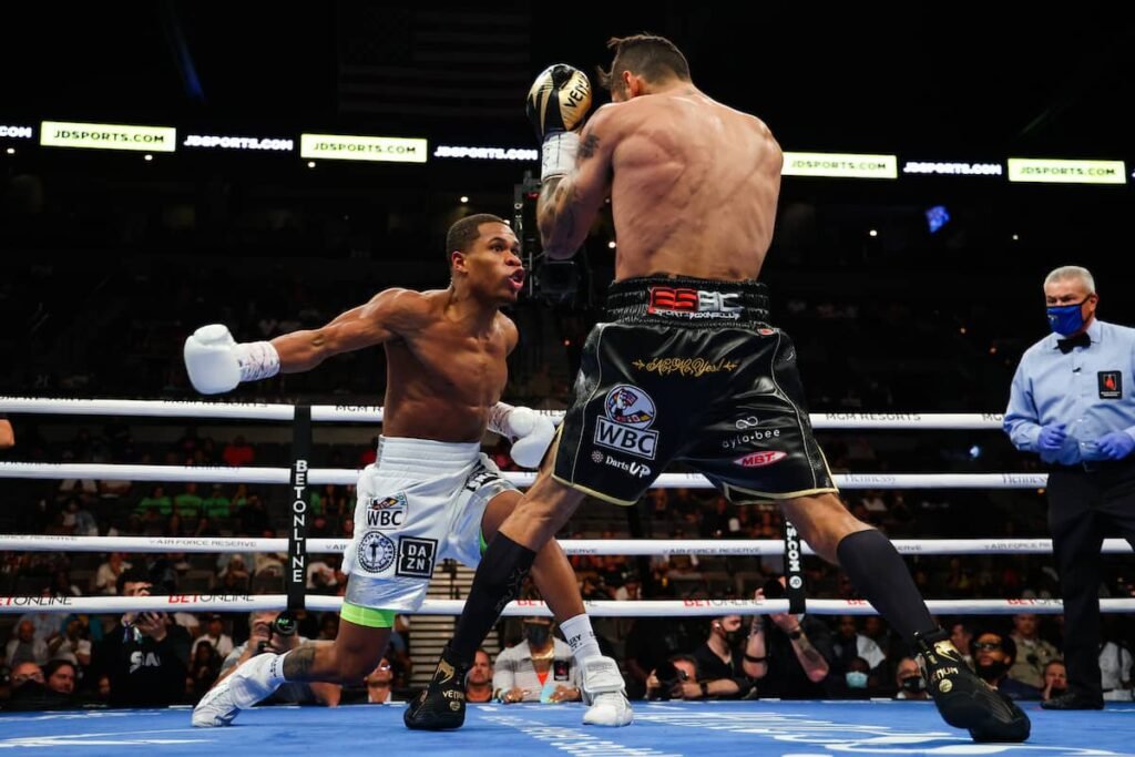 Devin Haney vs Jorge Linares